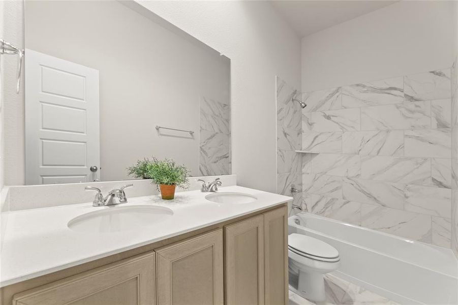 05. 1025 Goya - 2ND Bath