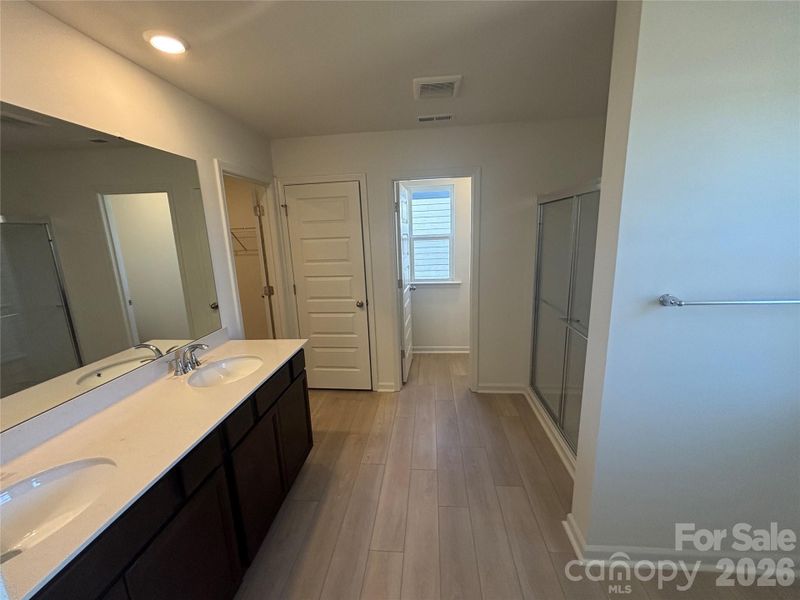Furnished interior view inside a new home in Bellina, York (Image 7).