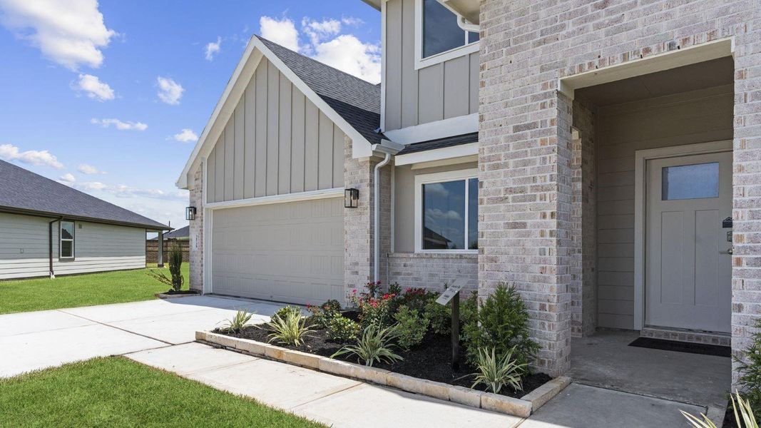 *Images and 3D tour are for illustration only and options may vary from home as built.