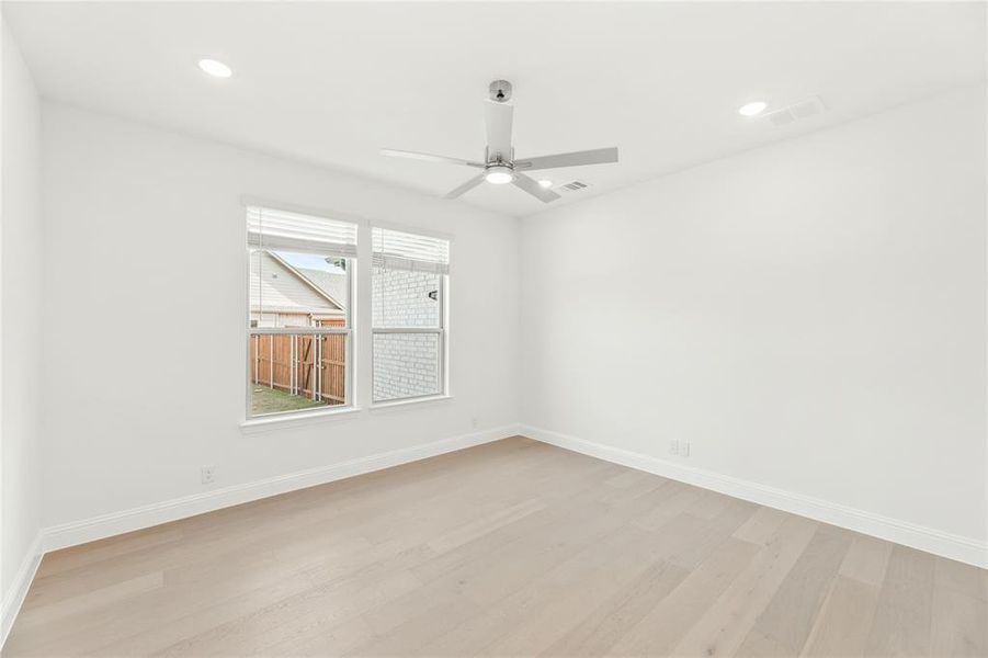 Spacious, unfurnished interior of a new home in Sutton Fields, Celina (Image 25).