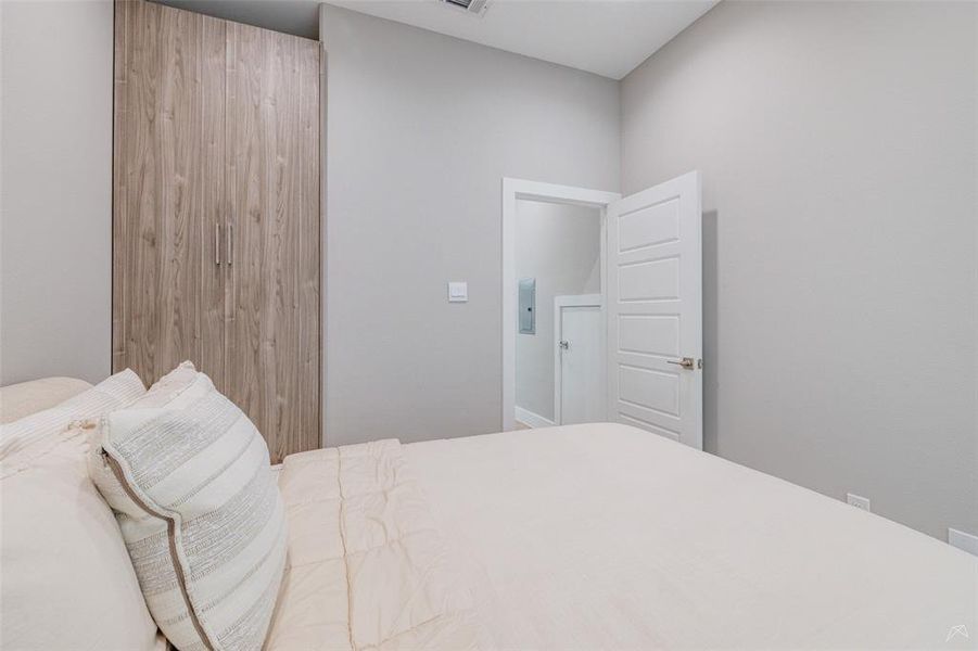 Furnished interior view inside a new home in , Fort Worth (Image 16).