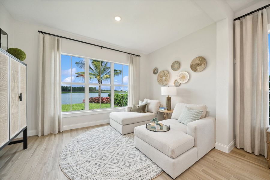 Sitting room in primary suite