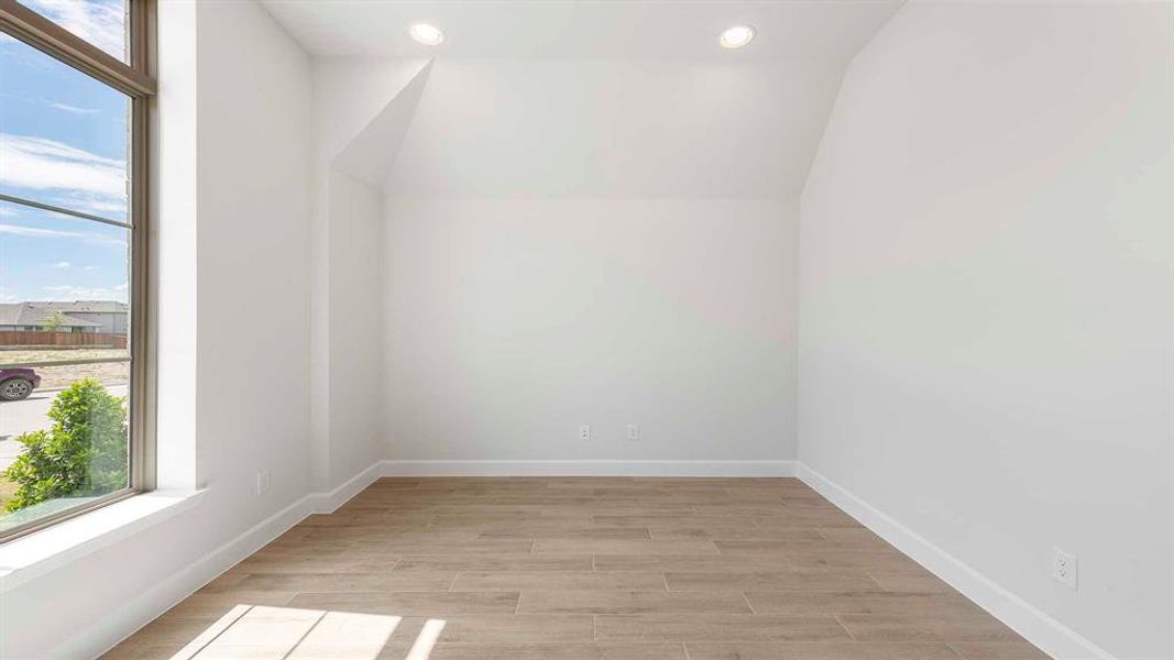 Spacious, unfurnished interior of a new home in Hillstead, Lavon (Image 15). Spacious, unfurnished interior of a new home in Hillstead, Lavon (Image 15).