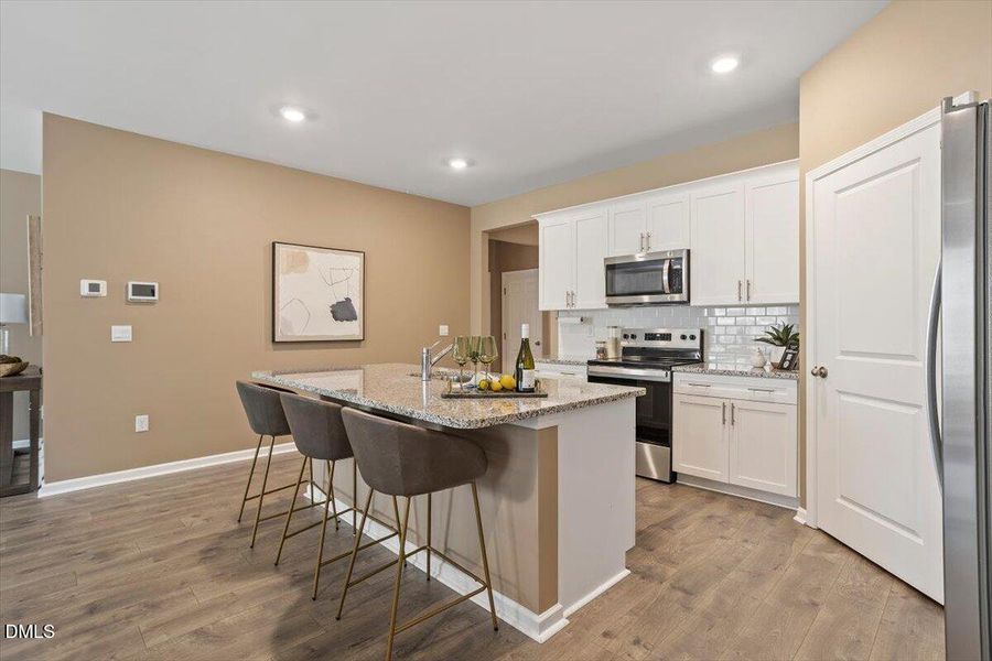 23-300 Babbling Crk Dr [2924539]_23