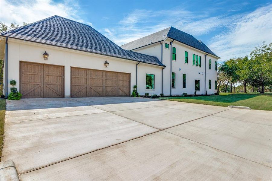 Image 36 of a home in . Image 36 of a home in .