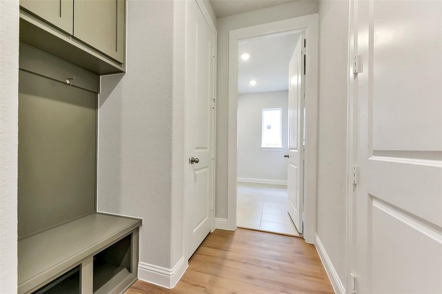 Image 33 of a home in Evergreen 50'.