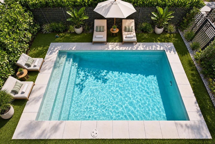 Pool view 1 Pool view 1