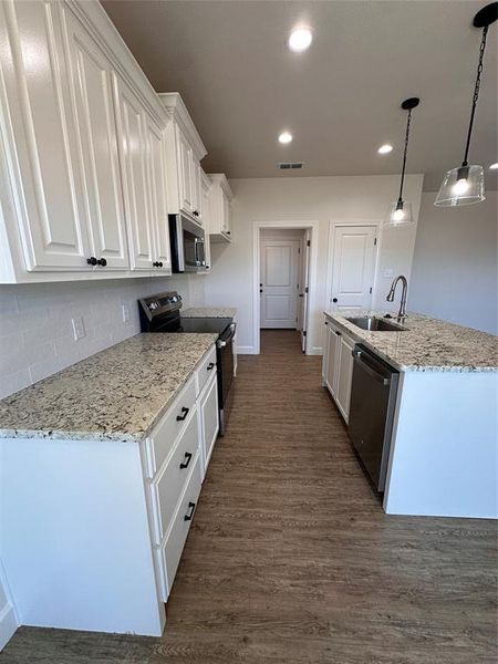 Furnished interior view inside a new home in , Abilene (Image 4).