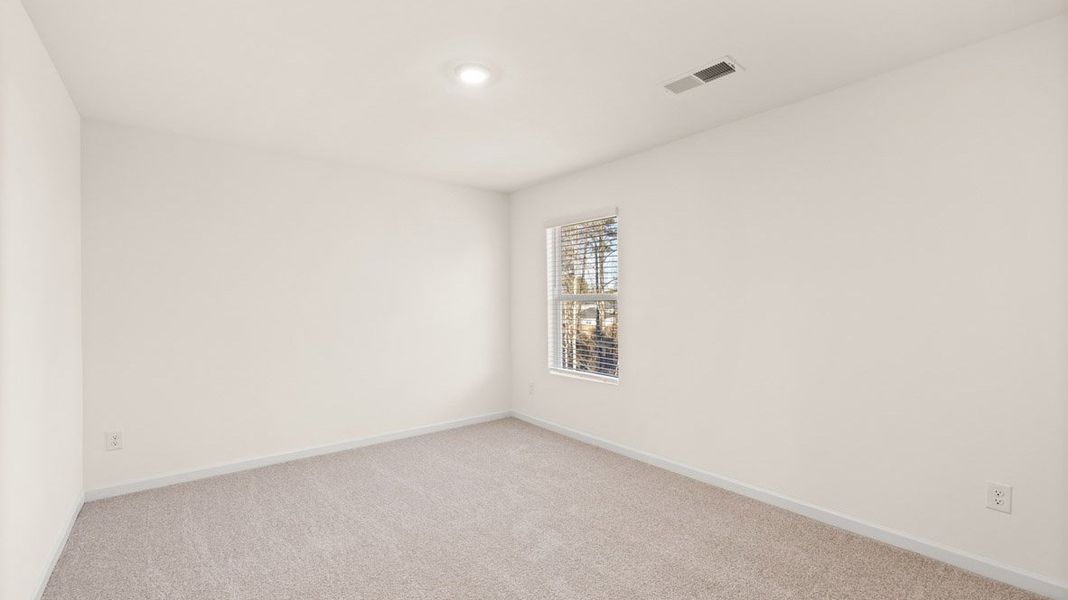 Spacious, unfurnished interior of a new home in Captain's Corner, Grovetown (Image 25).