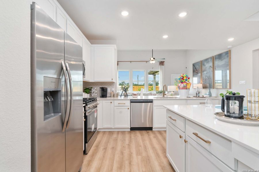 Furnished interior view inside a new home in Hunters Ranch, San Antonio (Image 4).