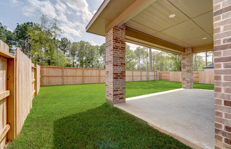 Representative exterior details of a home built from the 2924 by Ravenna Homes in The Highlands 55′, Porter (Image 3). Representative exterior details of a home built from the 2924 by Ravenna Homes in The Highlands 55′, Porter (Image 3).