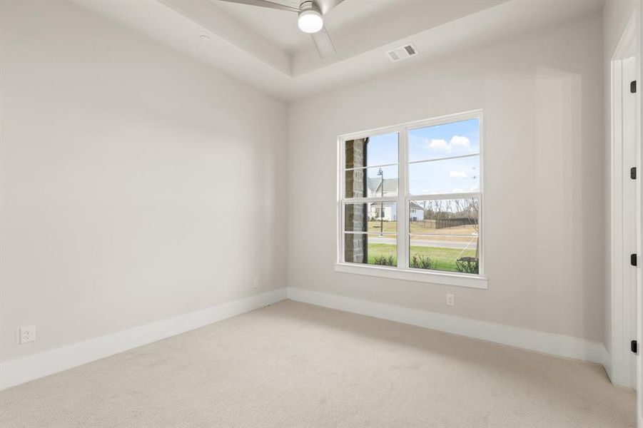 Spacious, unfurnished interior of a new home in Dean Farms, Lucas (Image 17).