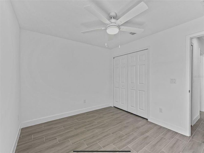 Spacious, unfurnished interior of a new home in , Ocala (Image 13).