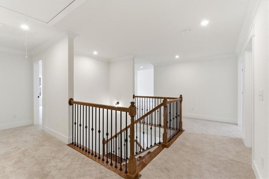 Spacious, unfurnished interior of a new home in Springside Reserve, Powder Springs (Image 27).