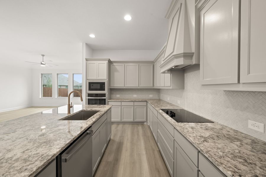 Furnished interior view inside a new home in Vista Point, Grandview (Image 9).
