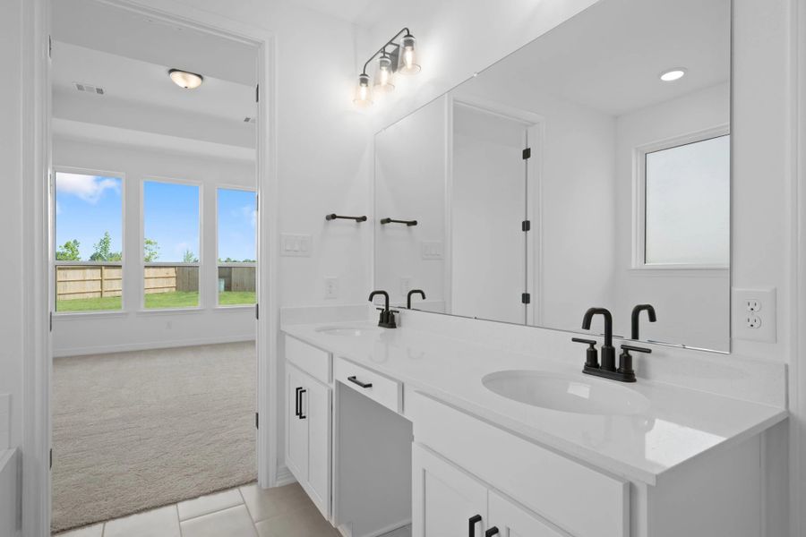 Furnished interior view inside a new home in Blue Heron Estates, Mont Belvieu (Image 9).
