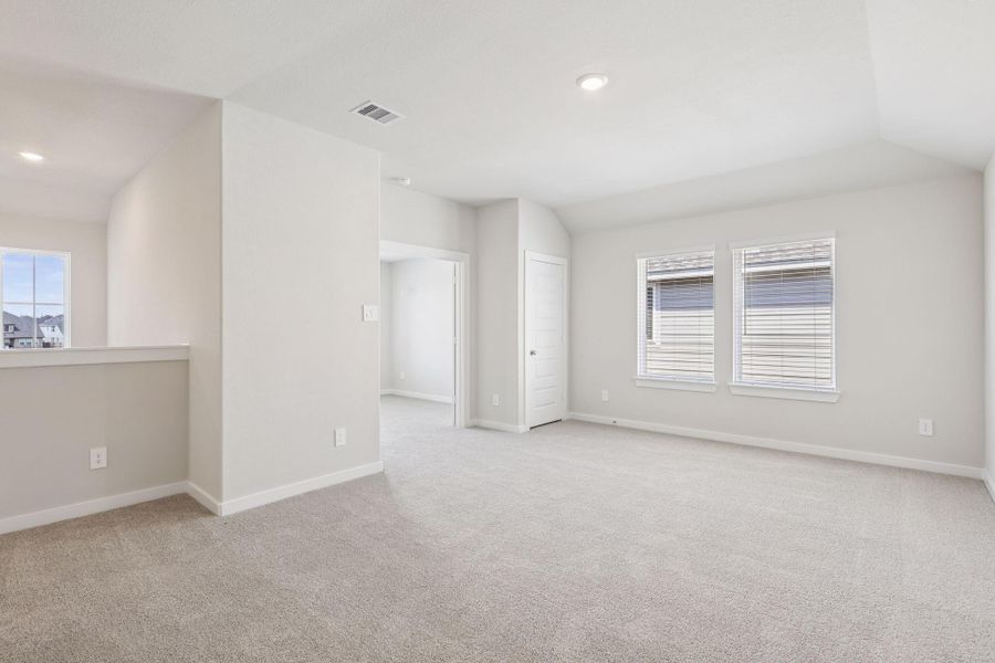 Spacious, unfurnished interior of a new home in Pine Lake Cove - Classic Series, Montgomery (Image 30).