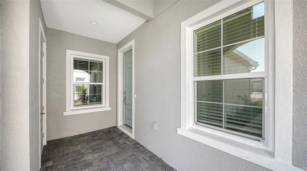 Exterior details and patio area of a home in , Bradenton (Image 24).
