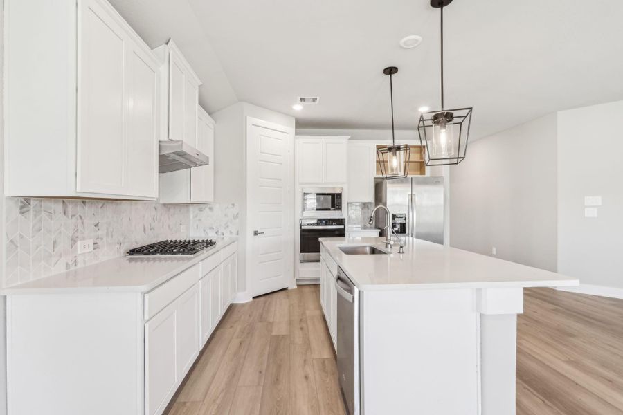 Photo is not of the actual home but is an inspirational photo of builder’s model home and may depict options, furnishings, and/or decorator features that are not included.