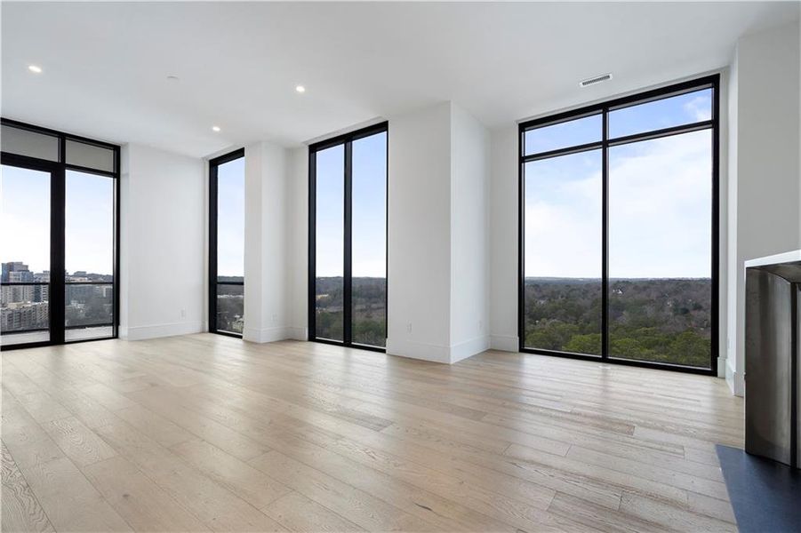 Spacious, unfurnished interior of a new home in The Dillon Buckhead, Atlanta (Image 24).