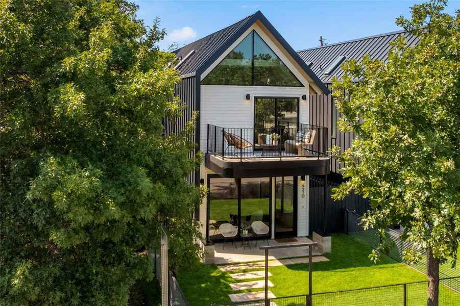 Front exterior of a new home in , Austin, TX, highlighting curb appeal (Image 2). Front exterior of a new home in , Austin, TX, highlighting curb appeal (Image 2).
