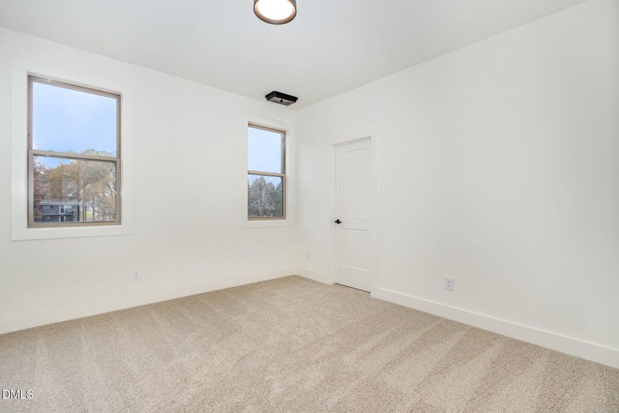 024_img_2055-edit_530