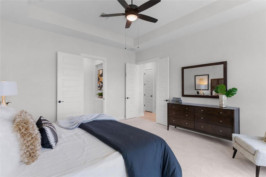 **PHOTO REPRESENTATIVE OF FLOORPLAN ONLY** **PHOTO REPRESENTATIVE OF FLOORPLAN ONLY**