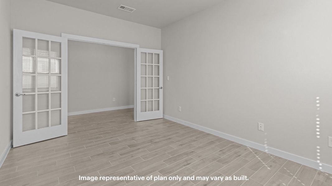 Spacious, unfurnished interior of a new home in Homestead at Parks Bell Ranch, Odessa (Image 21).