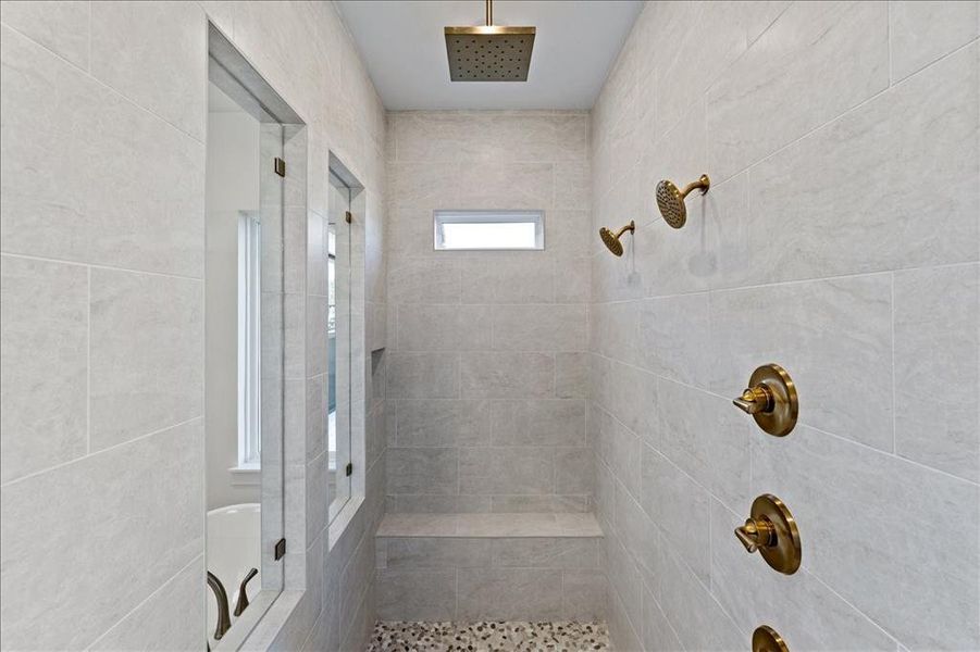 23-3201 Dakota Dr (29 of 48)