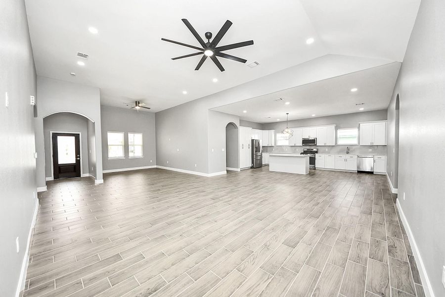 Spacious, unfurnished interior of a new home in , Houston (Image 36). Spacious, unfurnished interior of a new home in , Houston (Image 36).