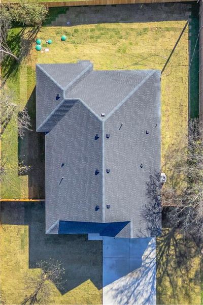 Aerial view of property and surrounding area