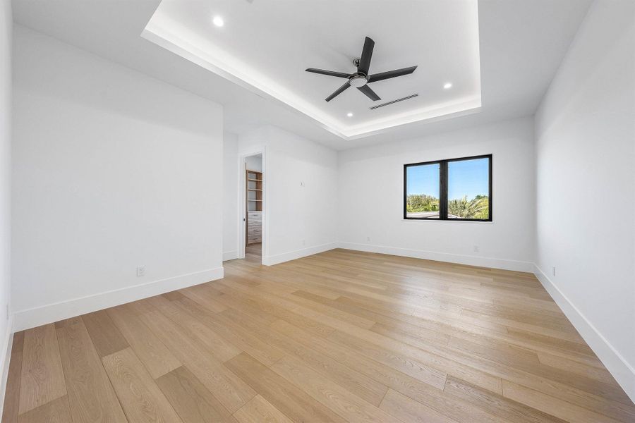 Spacious, unfurnished interior of a new home in , Jupiter (Image 52).