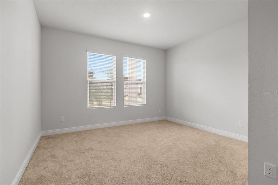Spacious, unfurnished interior of a new home in Chapel Crossings, Wesley Chapel (Image 16). Spacious, unfurnished interior of a new home in Chapel Crossings, Wesley Chapel (Image 16).