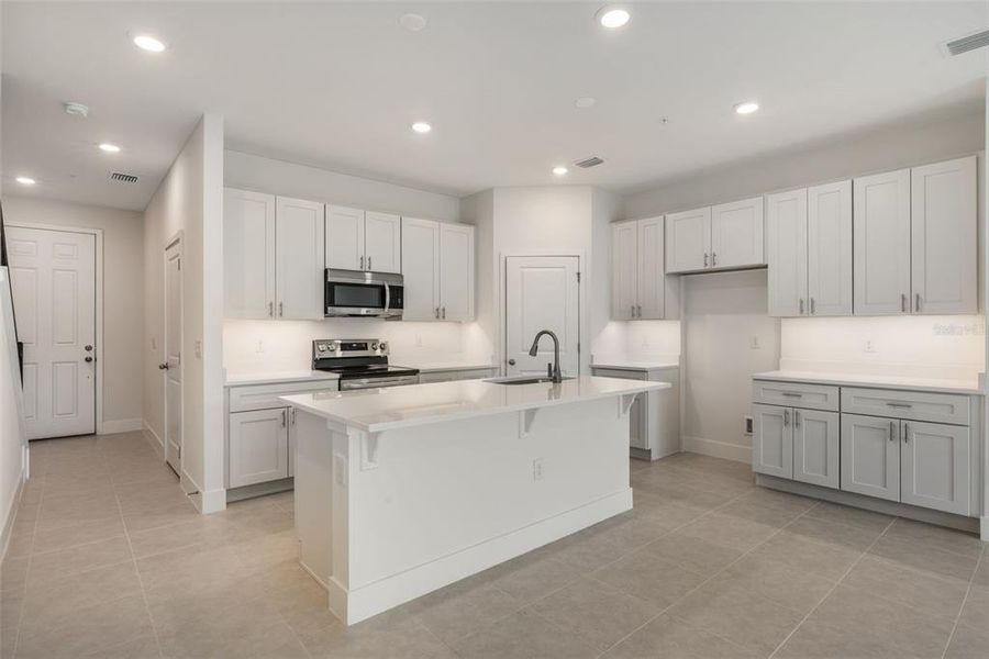 Furnished interior view inside a new home in Magnolia Reserve, Ocoee (Image 13).