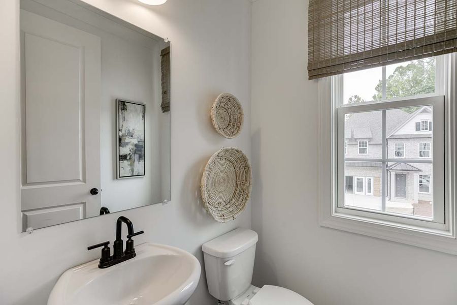 Representative furnished interior of a home built from the Archer by Ashton Woods in Reverie on Cumberland, Atlanta (Image 34).