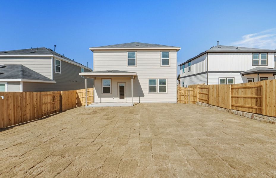 Exterior details and patio area of a home in Sunfield, Buda (Image 21).