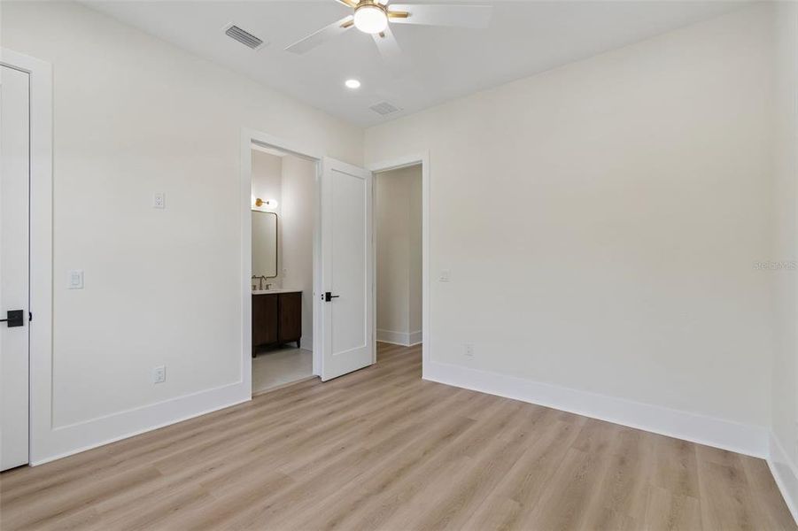 Spacious, unfurnished interior of a new home in , Tampa (Image 20). Spacious, unfurnished interior of a new home in , Tampa (Image 20).