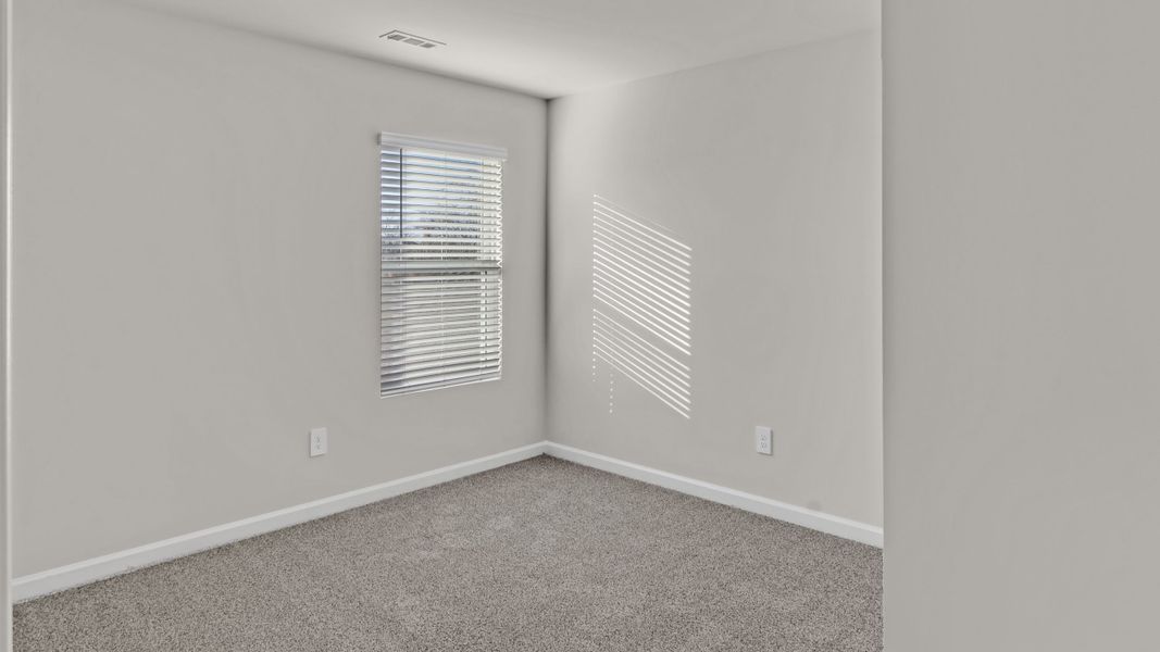 Spacious, unfurnished interior of a new home in Bailey Park, Fayetteville (Image 13).