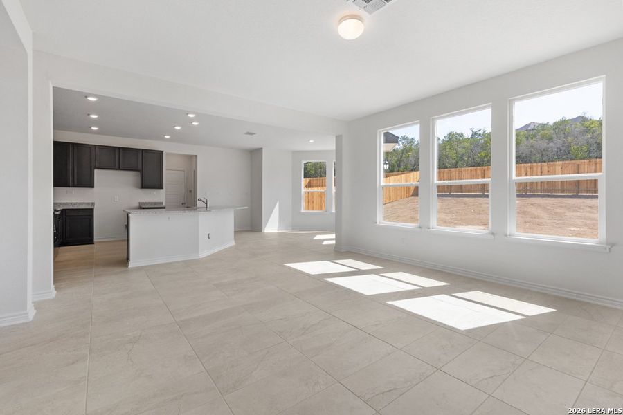 Spacious, unfurnished interior of a new home in Hidden Bluffs at TRP, San Antonio (Image 17).