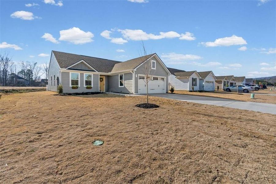 Image 36 of a home in . Image 36 of a home in .