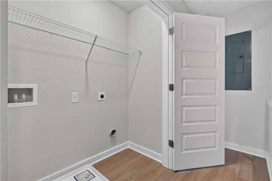 Spacious, unfurnished interior of a new home in The Cottages at East Lanier, Fayetteville (Image 13).