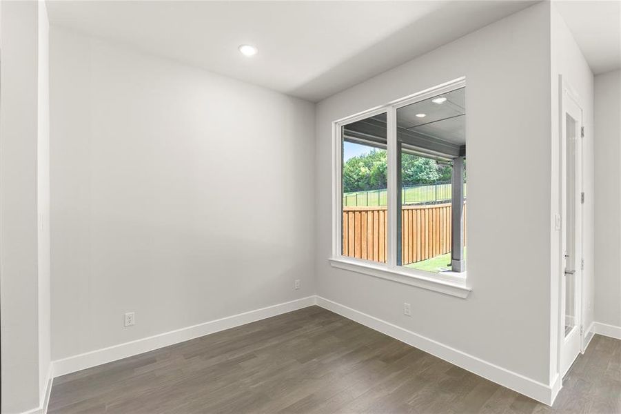 Spacious, unfurnished interior of a new home in The Highlands, Rockwall (Image 14). Spacious, unfurnished interior of a new home in The Highlands, Rockwall (Image 14).
