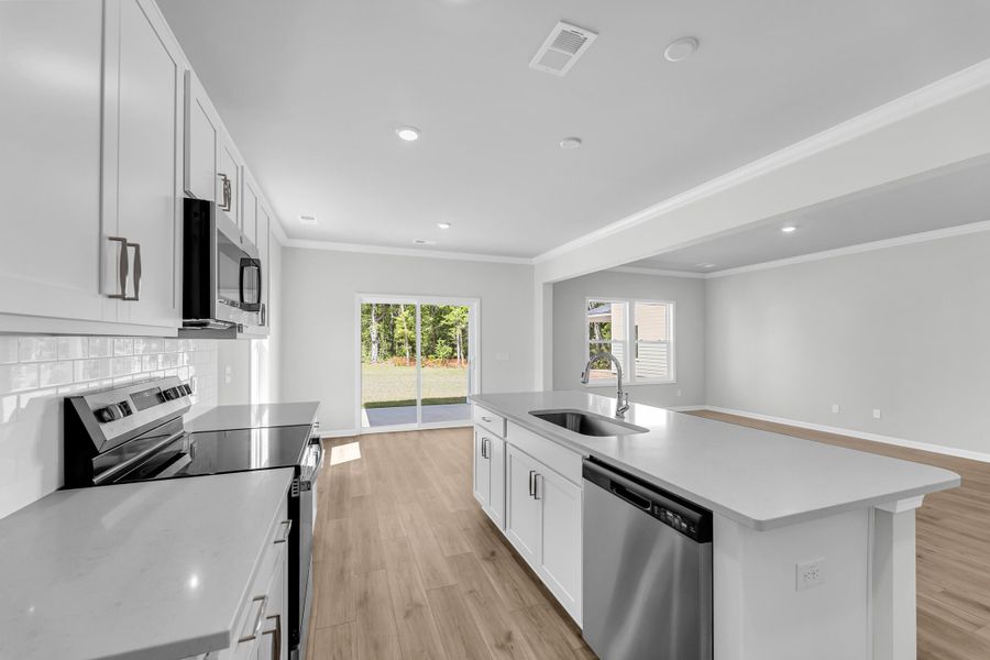 Furnished interior view inside a new home in Central Creek, Goose Creek (Image 15).