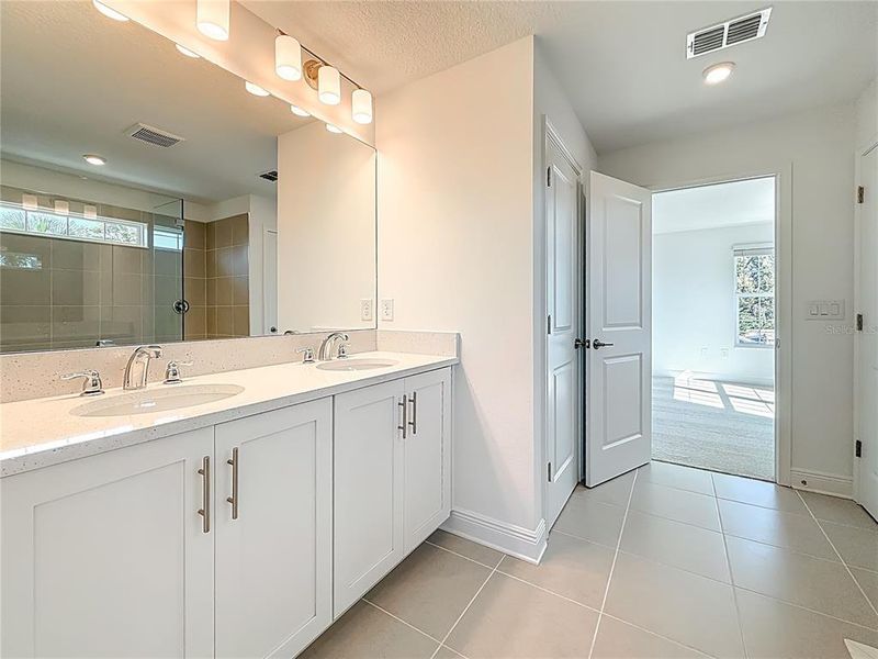 Furnished interior view inside a new home in , St. Petersburg (Image 19).