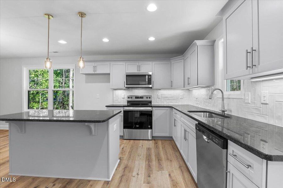 20-303 N West St-20