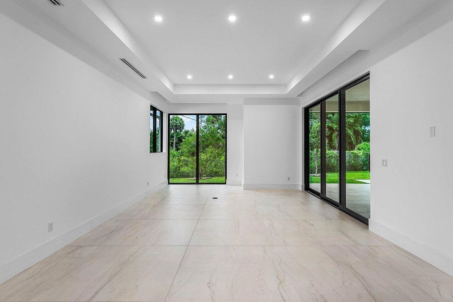 Spacious, unfurnished interior of a new home in , Delray Beach (Image 70).