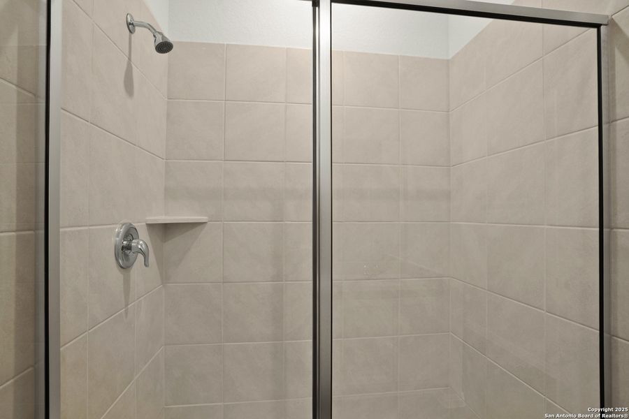 Furnished interior view inside a new home in Timber Creek, San Antonio (Image 8).