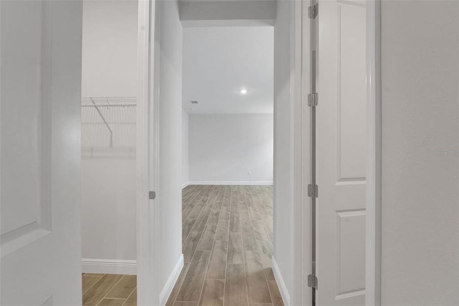 Spacious, unfurnished interior of a new home in Palms at Windermere, Windermere (Image 24).