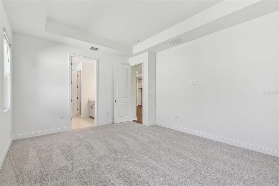 Spacious, unfurnished interior of a new home in Grand Park, Sarasota (Image 34). Spacious, unfurnished interior of a new home in Grand Park, Sarasota (Image 34).