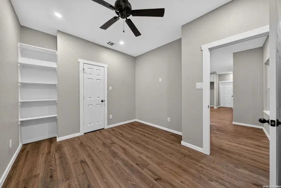 Spacious, unfurnished interior of a new home in , Somerset (Image 38).
